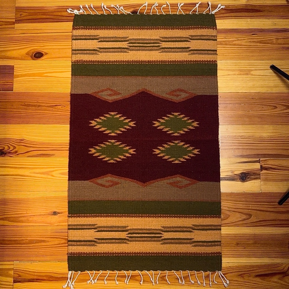 Vintage Zapotec Southwest Hand Woven Wool Rug/Tapestry 22 x 39